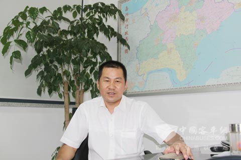 嘉兴公交机务科科长戴勇