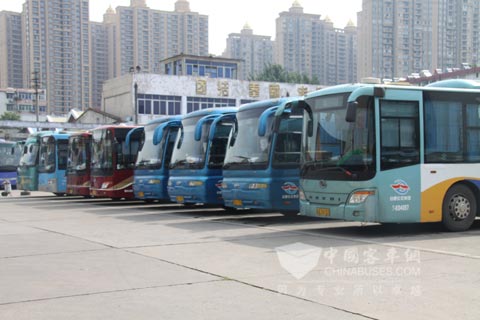 装配玉柴发动机的天然气客车