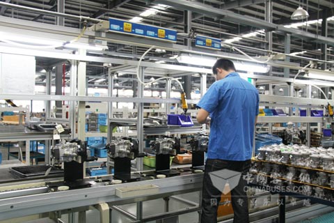 南京威孚金宁公司生产车间