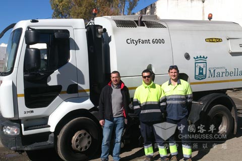 街道环卫部门相关人员一致认同，装配艾里逊变速箱的车辆的驾驶舒适性和优越的性能都是无可比拟的