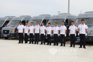 康明斯发动机全力助阵十二会交通保障