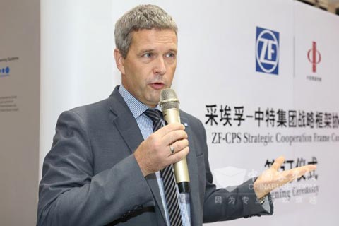 采埃孚(ZF)亚太区首席代表Klaus Billetter先生