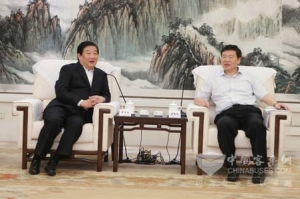 陕西省省长与潍柴谭旭光会面交流