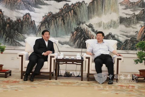 陕西省省长娄勤俭与潍柴谭旭光董事长会面交流