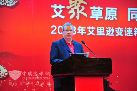 艾里逊变速箱公司国际市场营销、销售及服务副总裁迈克•赫德利