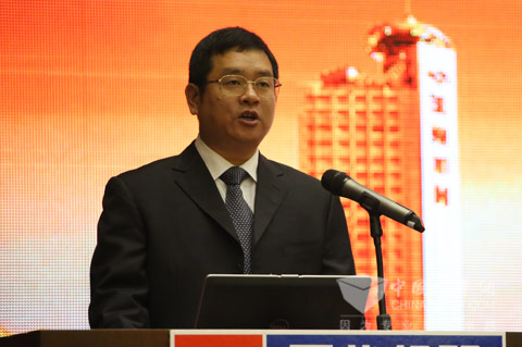 　玉柴股份总经理吴其伟发表致辞