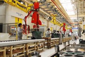 逆市而上 锡柴生产效率居行业首位