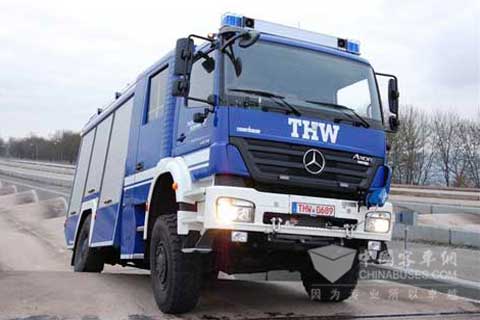 Mercedes-Benz Axor 1829 A装配艾里逊3000系列全自动变速箱