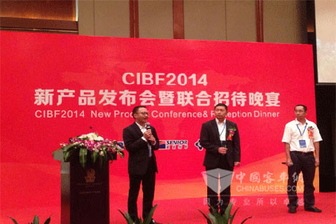 贝特瑞董事长贺雪琴、新宙邦董事长覃九三、星源材质董事长陈键