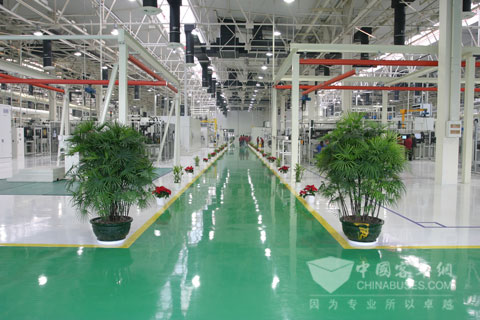 锡柴现代化车间