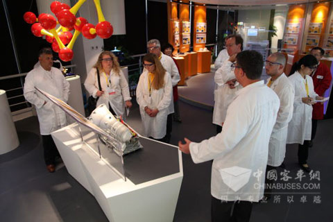 演示最先进的润滑技术演示最先进的润滑技术