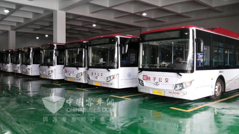 已配装TPMS系统的南京金龙纯电动公交车