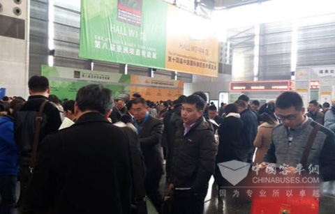 第八届亚洲埃森轮胎展在上海开幕