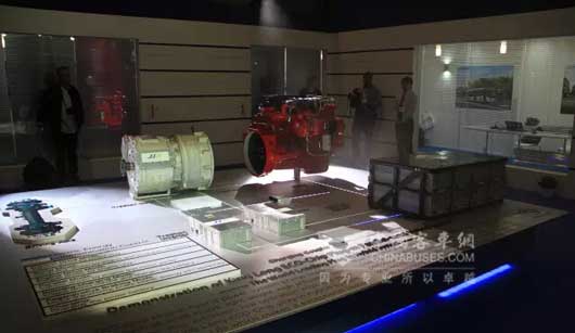 微宏携手厦门金龙开拓欧洲市场