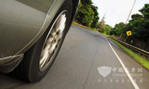 轮胎胎面花纹深度